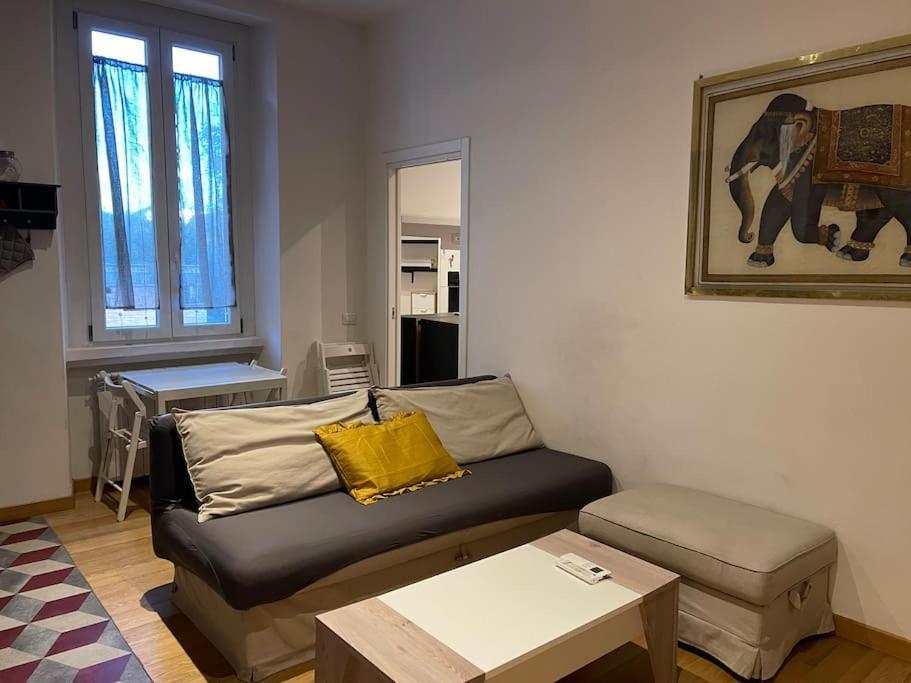 Ampola Home “Flamingo” Milano Exterior foto