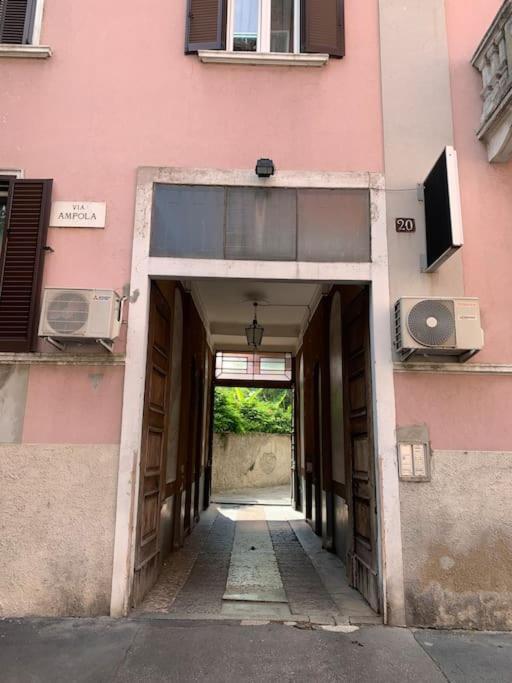 Ampola Home “Flamingo” Milano Exterior foto